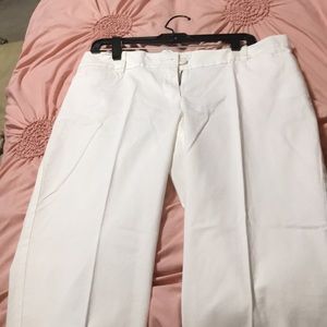 Ann Taylor Curvy Crop Pants